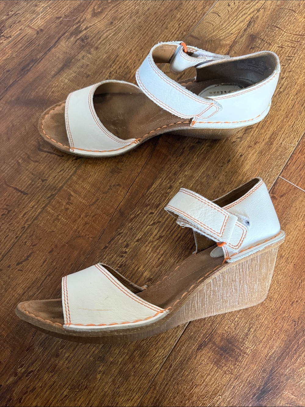 Clarks Wedge Heels Size 7.5
